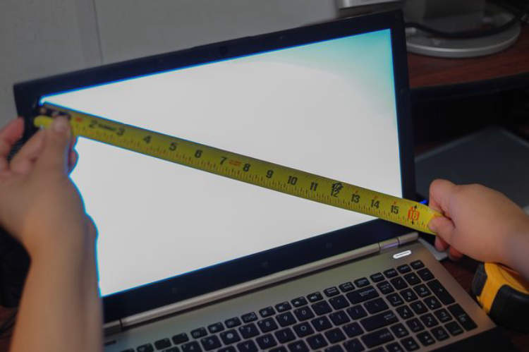 Measuring the Screen of Your Laptop