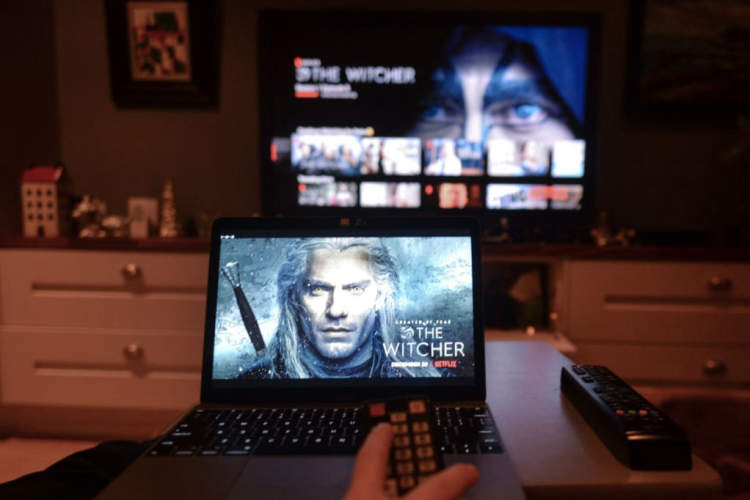 5 Best Netflix Apps for Laptop - Watch Movies on the Go!