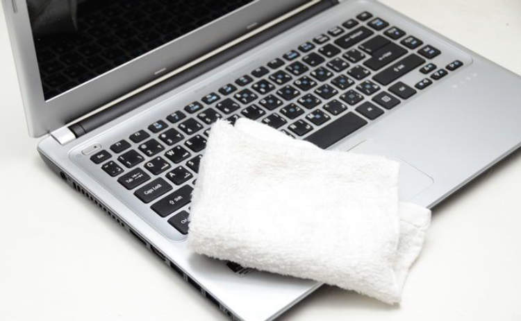 Protect Your Laptop: Essential Tips For Handling Water Damage